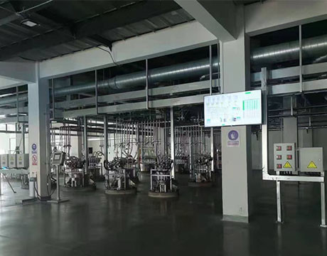 Hệ thống băng tải trộn định lượng tự động cho máy đùn cấu hình cửa sổ PVC