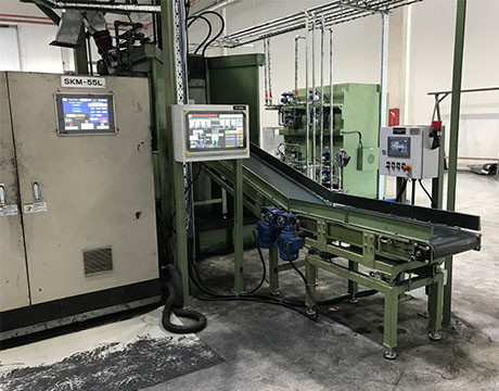 Máy trộn cao su Máy trộn Banbury Bột carbon Dầu Hệ thống trộn định lượng tự động